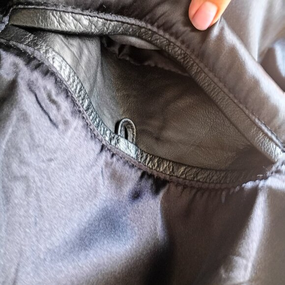 Silky Leather Men's Genuine Black Leather Bomber Jacket | EU 50 - Picture 14 of 14